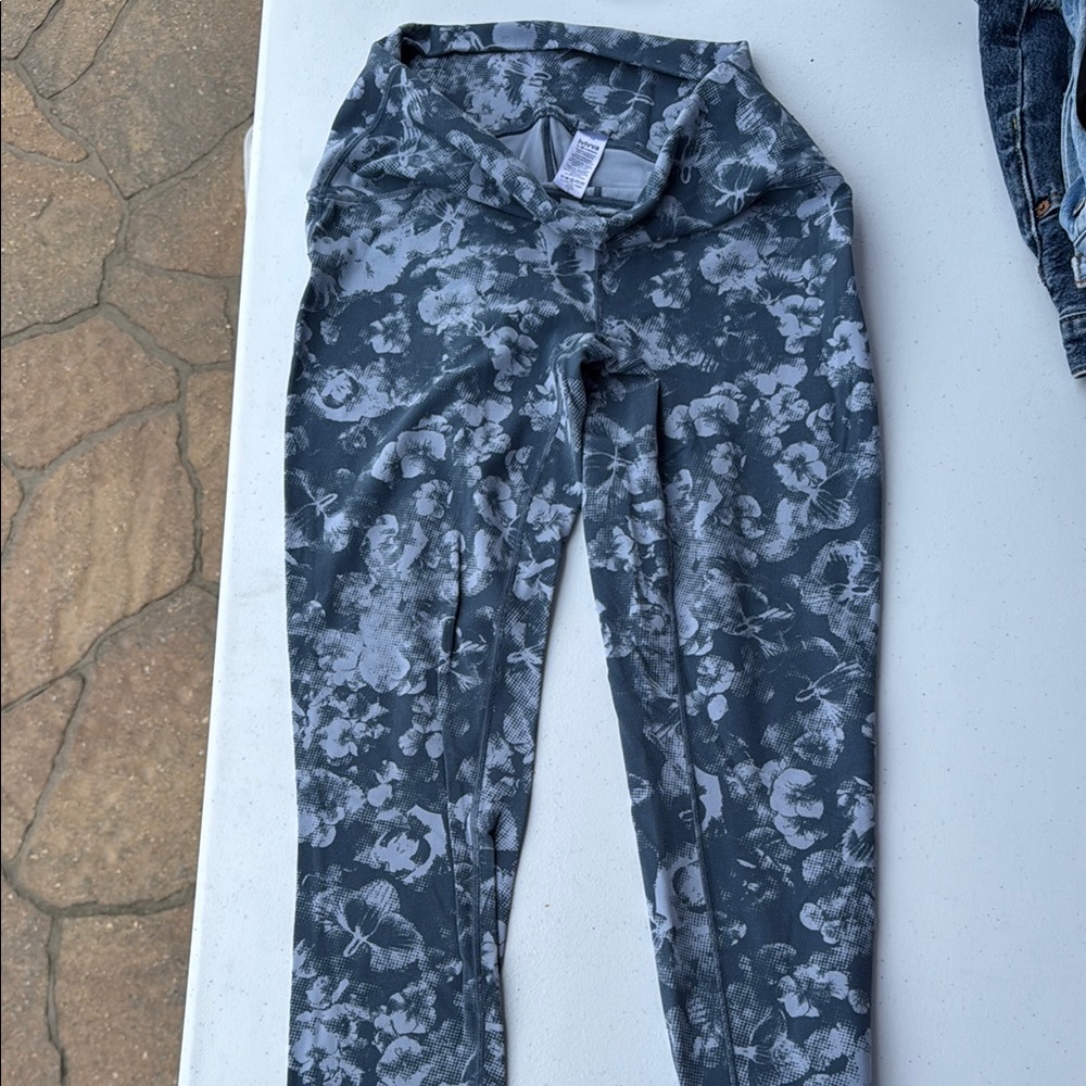 Floral Gray Leggings